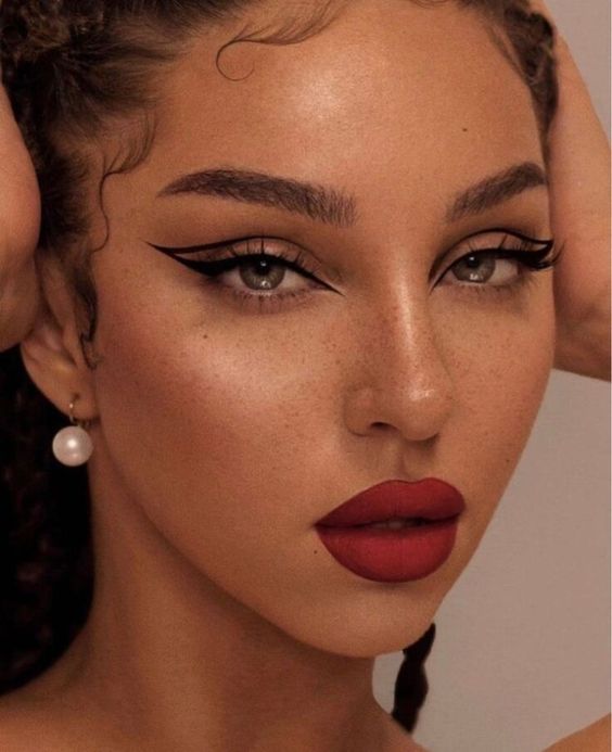 Eyes