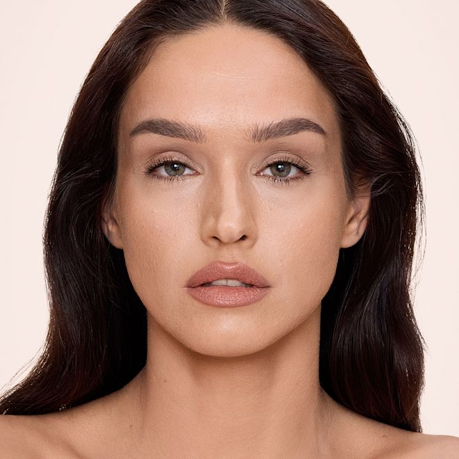 Charlotte Tilbury Airbrush Flawless Blur Concealer 8.3 gm
