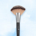 London Prime Large Fan Brush -LP 332