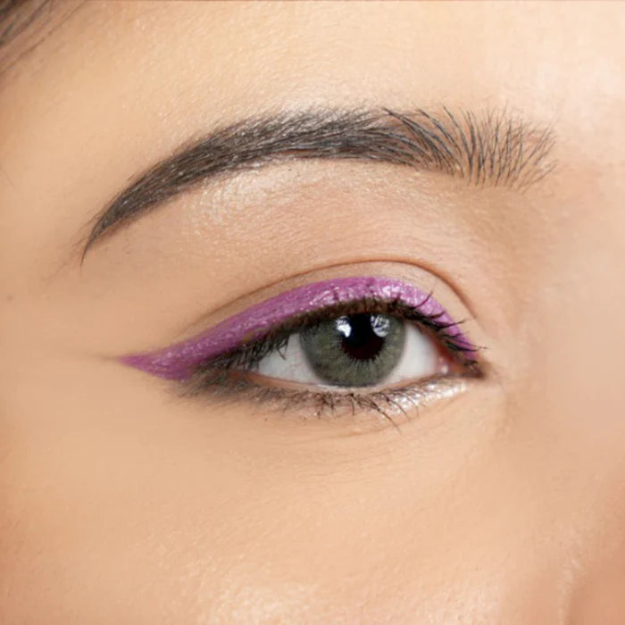 Praush Constant Liner with Argan Oil for Crack Free Look