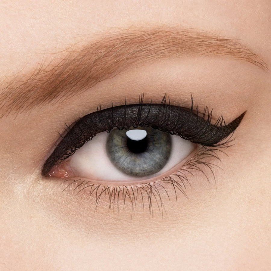 Revlon Colorstay Liquid Eye Pen Sharp line