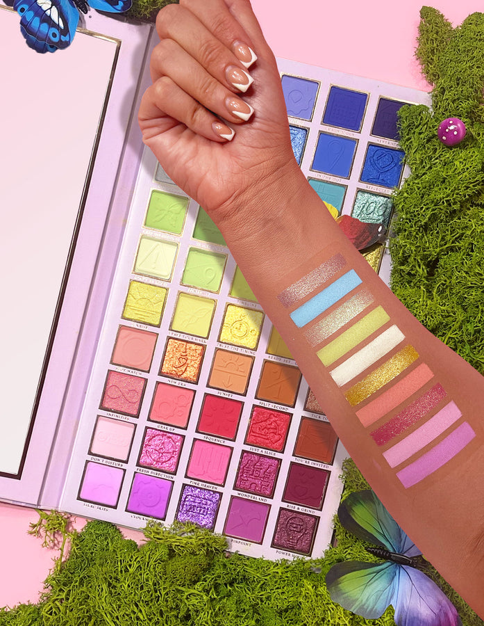 Plouise AM-PM Eyeshadow Palette