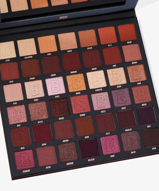 Beauty Bay Rich 42 Colour Palette