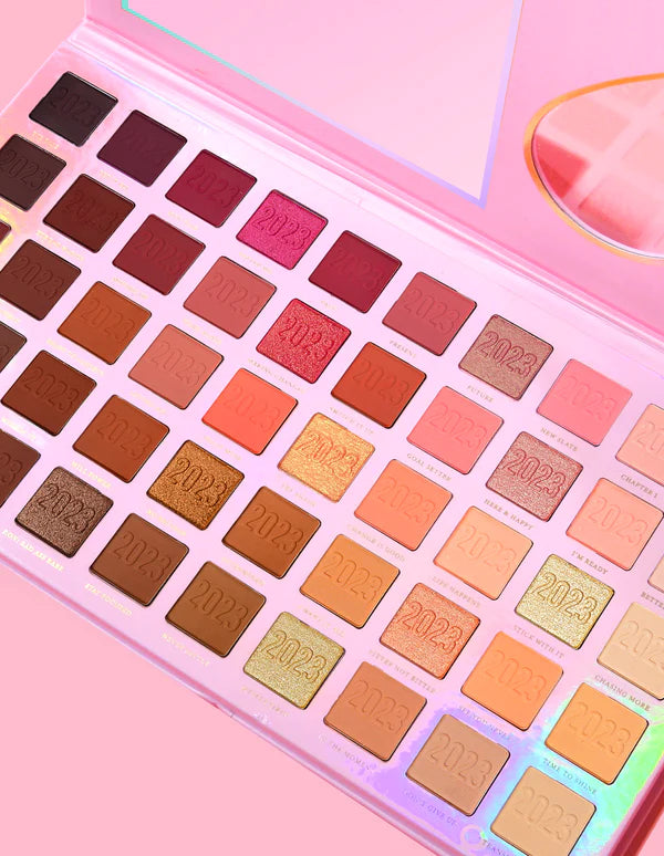 PLouise Blend Away 2022 Palette