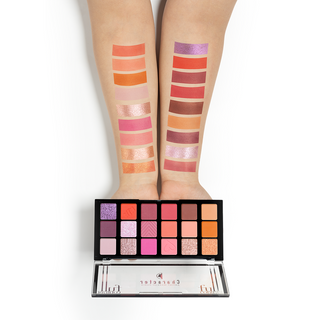Character Cosmetics 18 Color eyeshadow palette