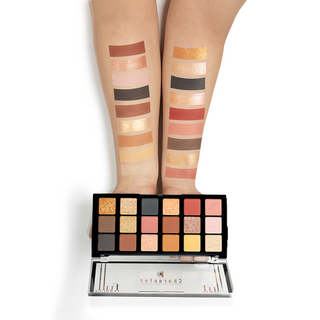 Character Cosmetics 18 Color eyeshadow palette