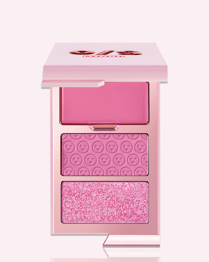 One Size Cheek Clapper 3D Blush Trio Palette